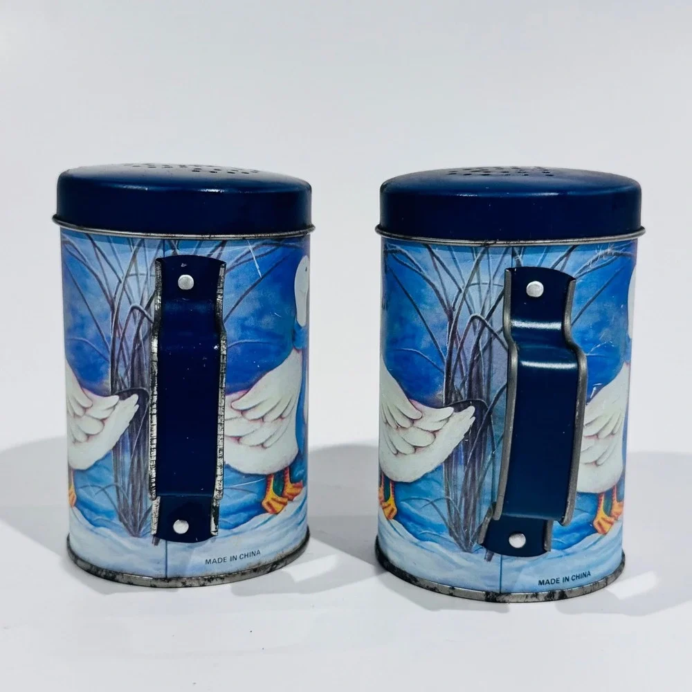Vintage JSNY Tin Salt & Pepper Shakers w/Handles Country‎ Geese Winter Scene EUC